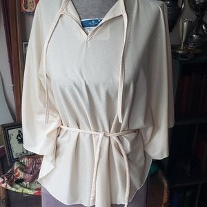 Vintage 1970s Cream Blouse with Tie Detail
